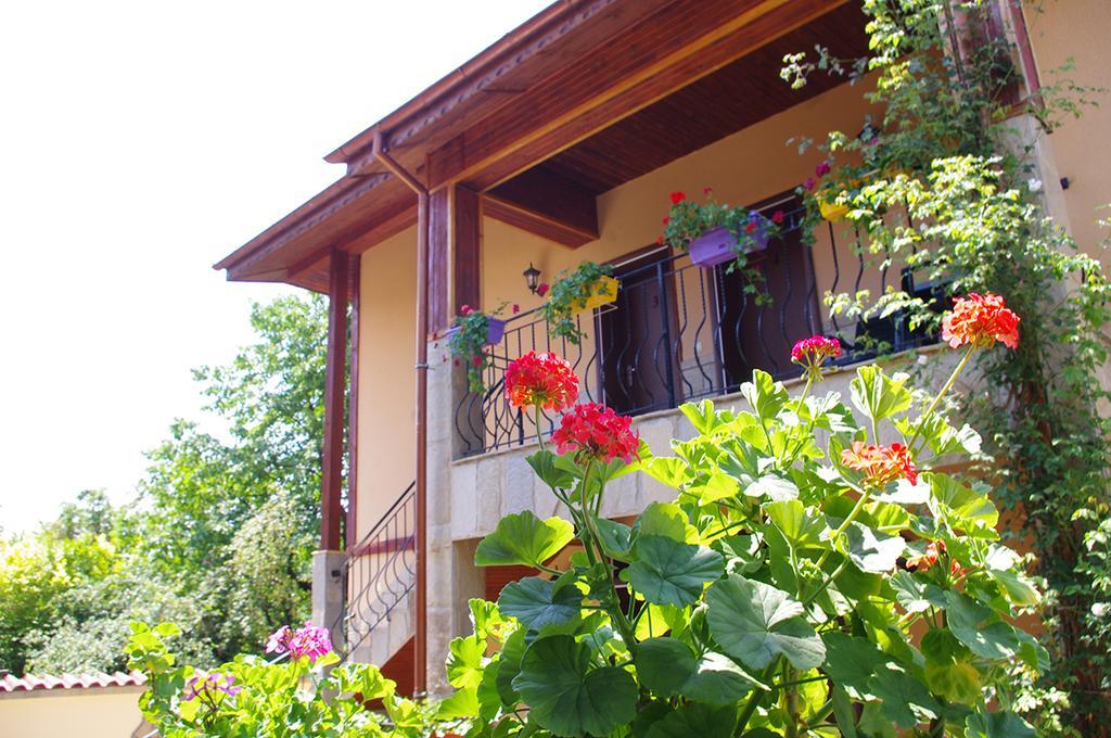 Hotel Complex Diana Cherven  Exterior foto